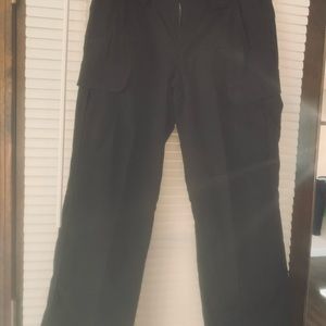 Size 8 women’s 511 tactical pants in black